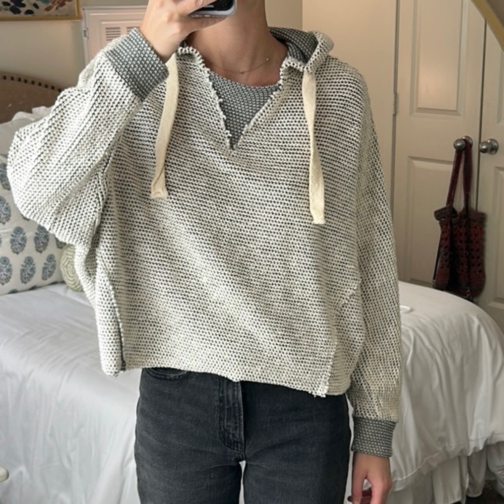 Vintage Havana Gray and Cream Knit Hoodie